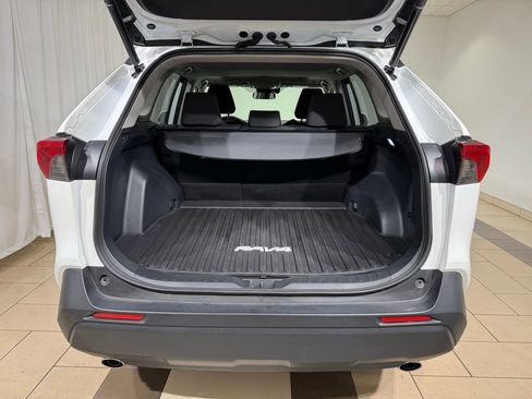 Used 2023 Toyota RAV4 XLE image 11