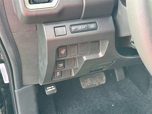 New 2026 Nissan Frontier SV image 23