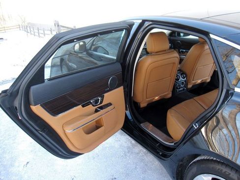 Used 2015 Jaguar XJ L Portfolio AWD/4WD image 26