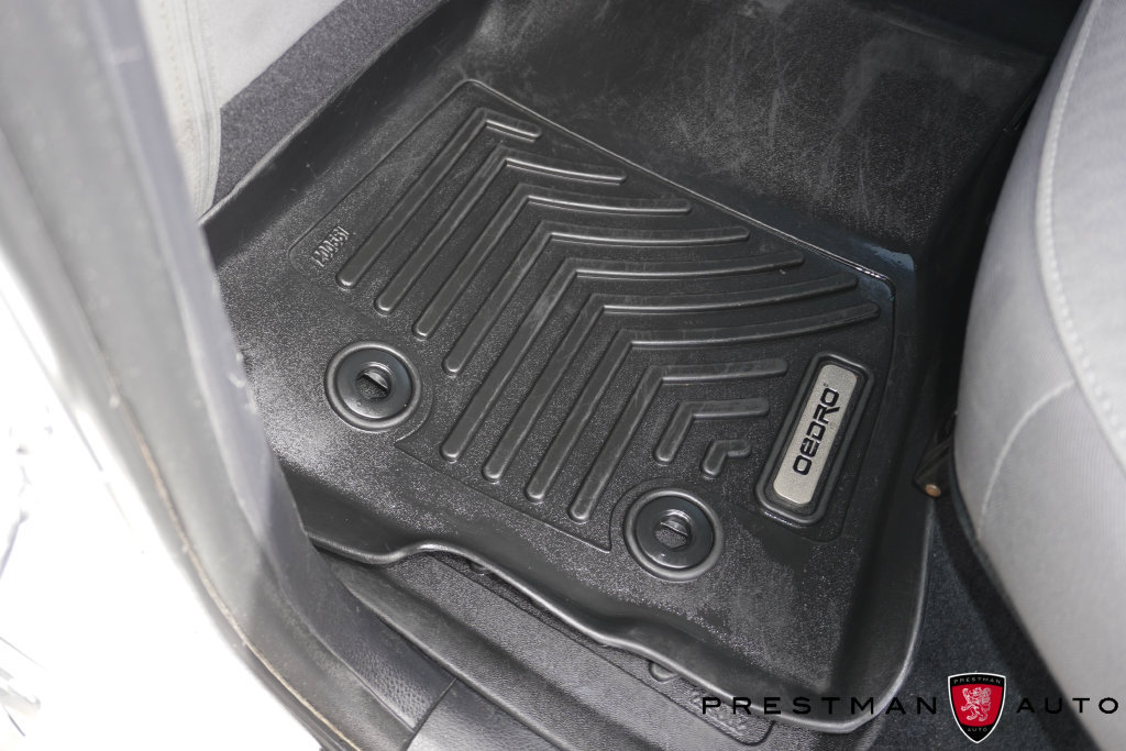 Used 2020 Toyota Tacoma SR AWD/4WD image 11