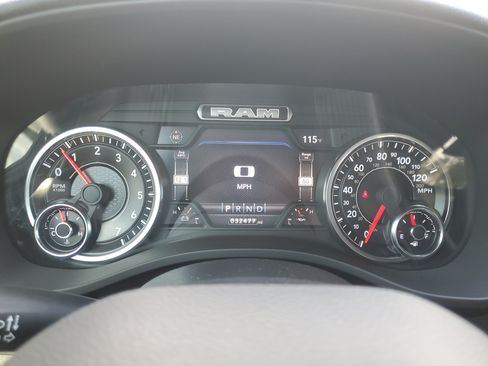Used 2022 RAM 1500 Big Horn RWD image 18