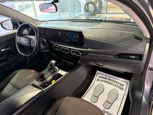 Used 2026 Nissan Sentra SR w/ Floor Mat Package FWD image 50