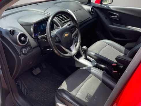 Used 2015 Chevrolet Trax LT w/ LT Plus Package AWD/4WD image 9