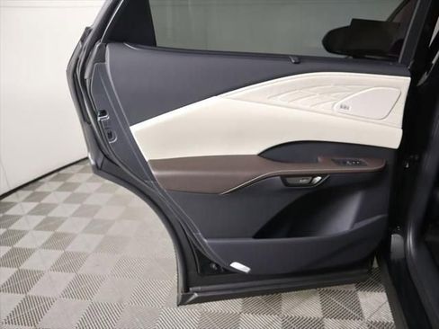 New 2026 Lexus RX 450h AWD image 27