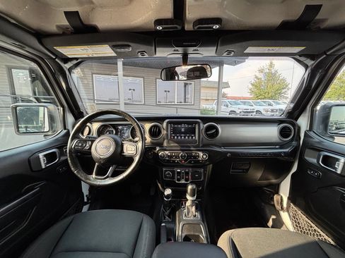 Used 2021 Jeep Wrangler Unlimited Sport AWD/4WD image 21