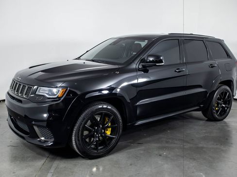 Used 2018 Jeep Grand Cherokee Trackhawk AWD/4WD image 1