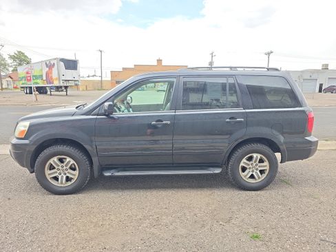Used 2004 Honda Pilot EX image 5