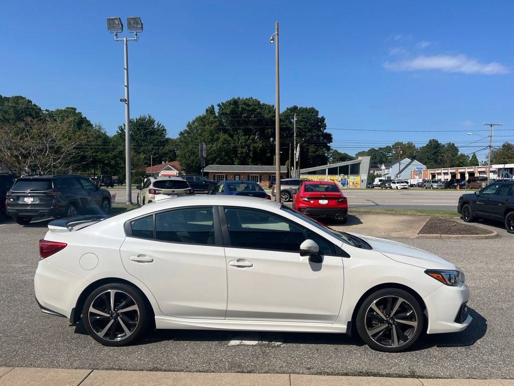 Used 2022 Subaru Impreza 2.0i Sport AWD/4WD image 3