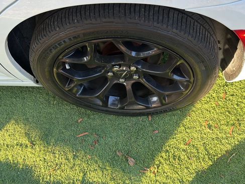 Used 2020 Chrysler 300 S RWD image 28