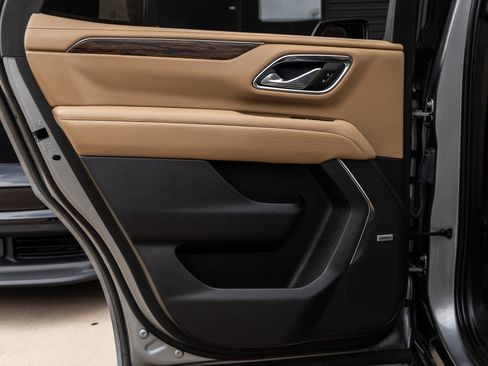 Used 2023 Chevrolet Tahoe Premier image 28