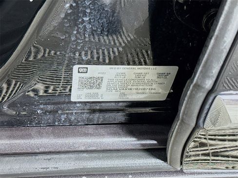 Used 2024 Buick Enclave Essence w/ Experience Buick Package image 28