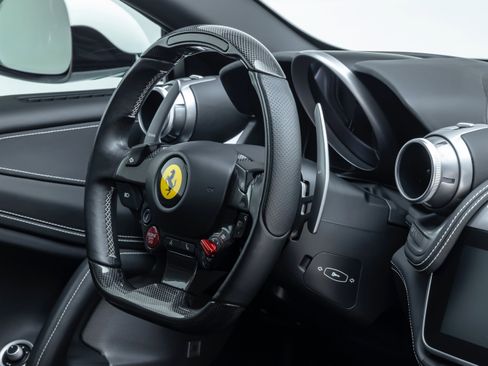 Certified 2017 Ferrari GTC4Lusso AWD/4WD image 61