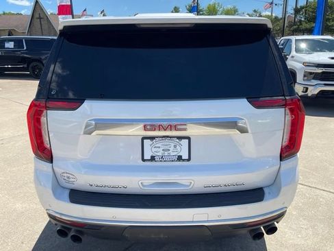 Used 2023 GMC Yukon Denali AWD/4WD image 6