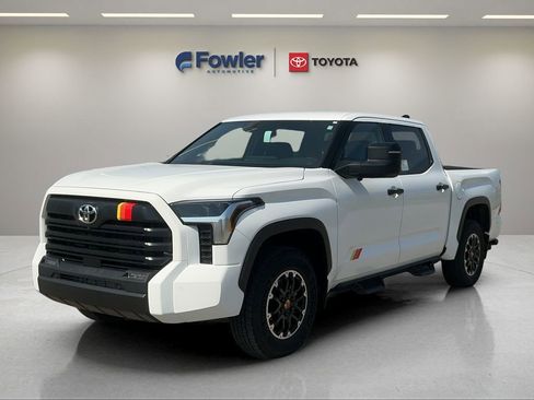 New 2026 Toyota Tundra SR5 AWD/4WD image 3