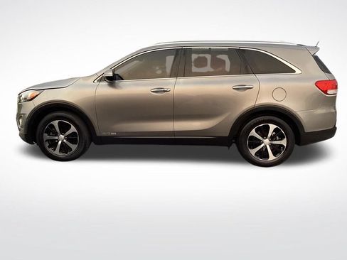 Used 2016 Kia Sorento EX w/ EX Touring Package AWD/4WD image 7