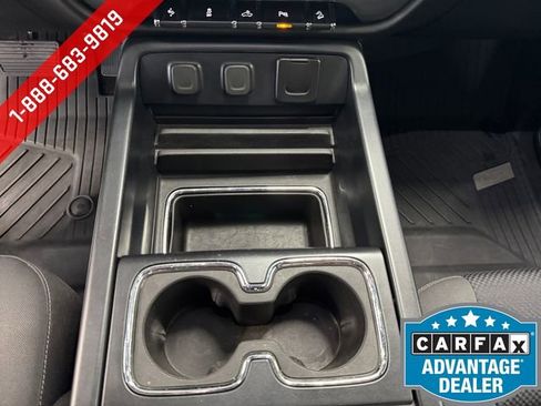 Used 2018 Chevrolet Silverado 1500 LT w/ LT Plus Package AWD/4WD image 15