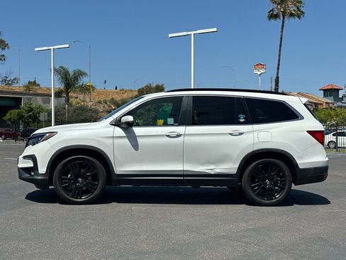 Used 2021 Honda Pilot Special Edition image 2