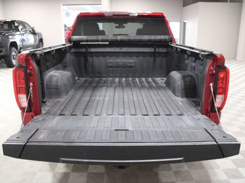 Used 2022 GMC Sierra 1500 SLE image 14