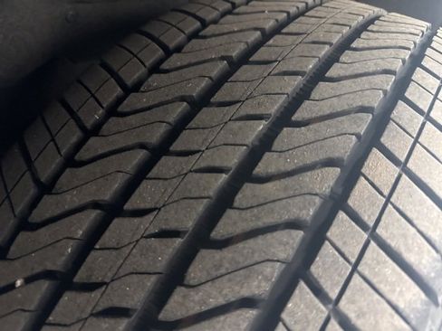 Used 2024 Chevrolet Suburban RST w/ Luxury Package image 42