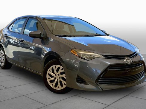 Used 2019 Toyota Corolla LE FWD image 3