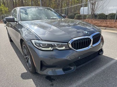 Used 2020 BMW 330i Sedan image 3
