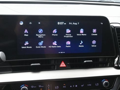 Used 2023 Kia Sportage EX FWD image 13