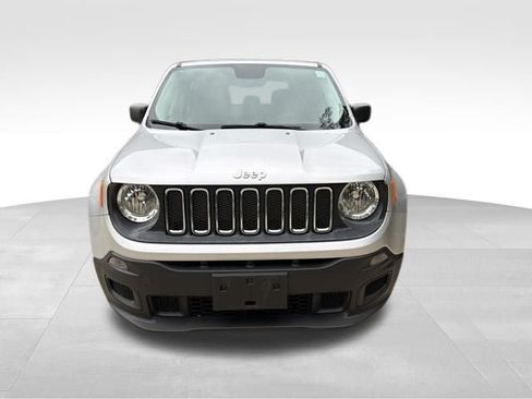 Used 2017 Jeep Renegade Sport w/ Power & Air Group AWD/4WD image 2