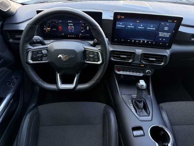 Used 2025 Ford Mustang Coupe RWD image 10