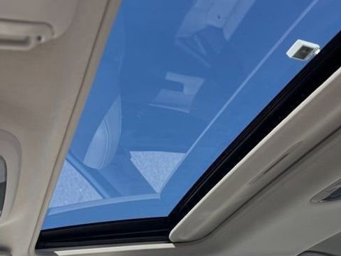 Used 2019 Subaru Impreza 2.0i Limited image 15