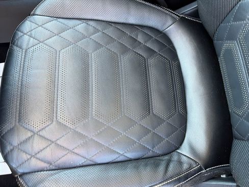 Used 2024 Ford Escape Platinum w/ Premium Technology Package image 28