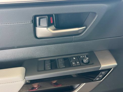 New 2026 Toyota Tundra Limited AWD/4WD image 8