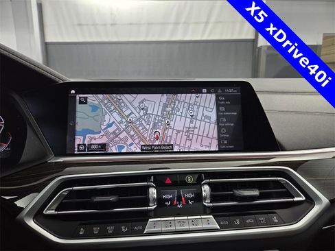 Used 2021 BMW X5 xDrive40i w/ Premium Package 2 image 35