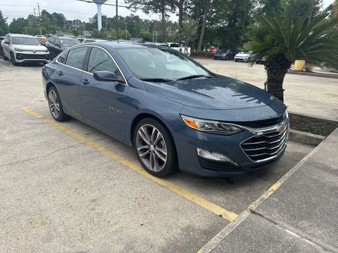 Used 2024 Chevrolet Malibu LT FWD image 3