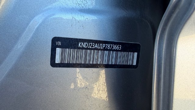Certified 2023 Kia Soul LX FWD image 25