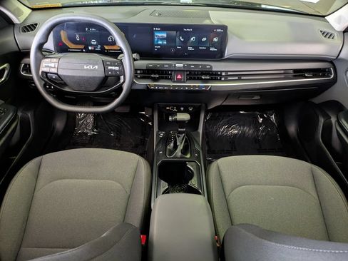 Used 2025 Kia K4 FWD image 25