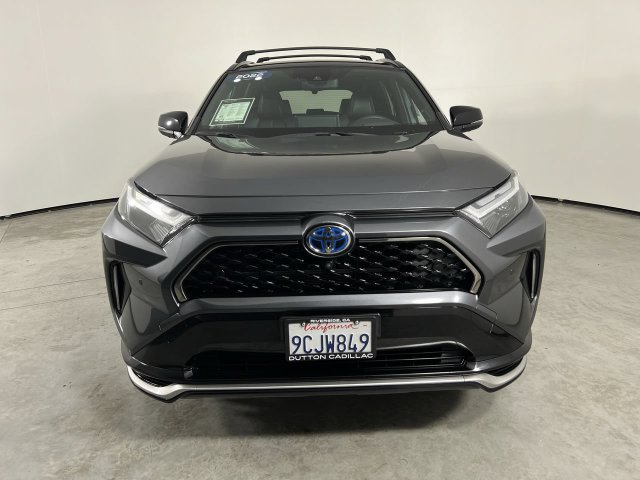 Used 2022 Toyota RAV4 XSE w/ Premium Package AWD/4WD image 3