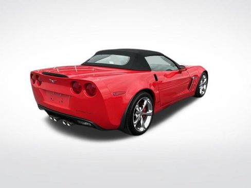 Used 2013 Chevrolet Corvette Grand Sport w/ 3LT Preferred Equipment Group RWD image 13