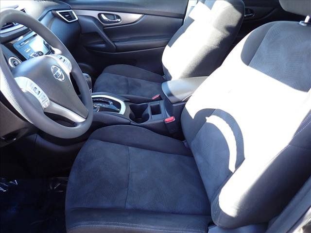 Used 2015 Nissan Rogue SV AWD/4WD image 11