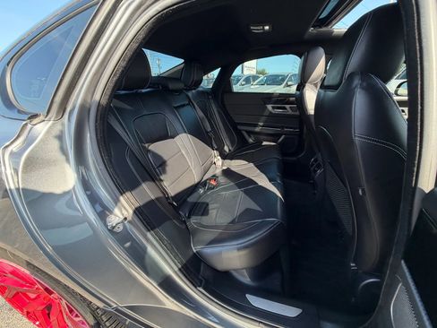 Used 2018 Jaguar XF R-Sport AWD/4WD image 13