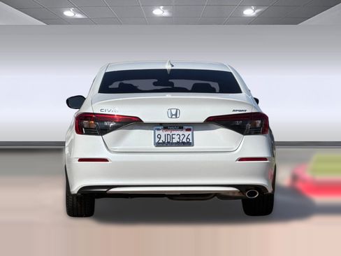 Used 2024 Honda Civic Sport image 9
