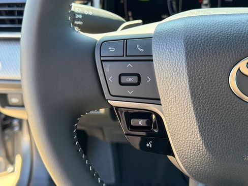 Used 2026 Toyota Camry SE w/ Multimedia Upgrade Package FWD image 16