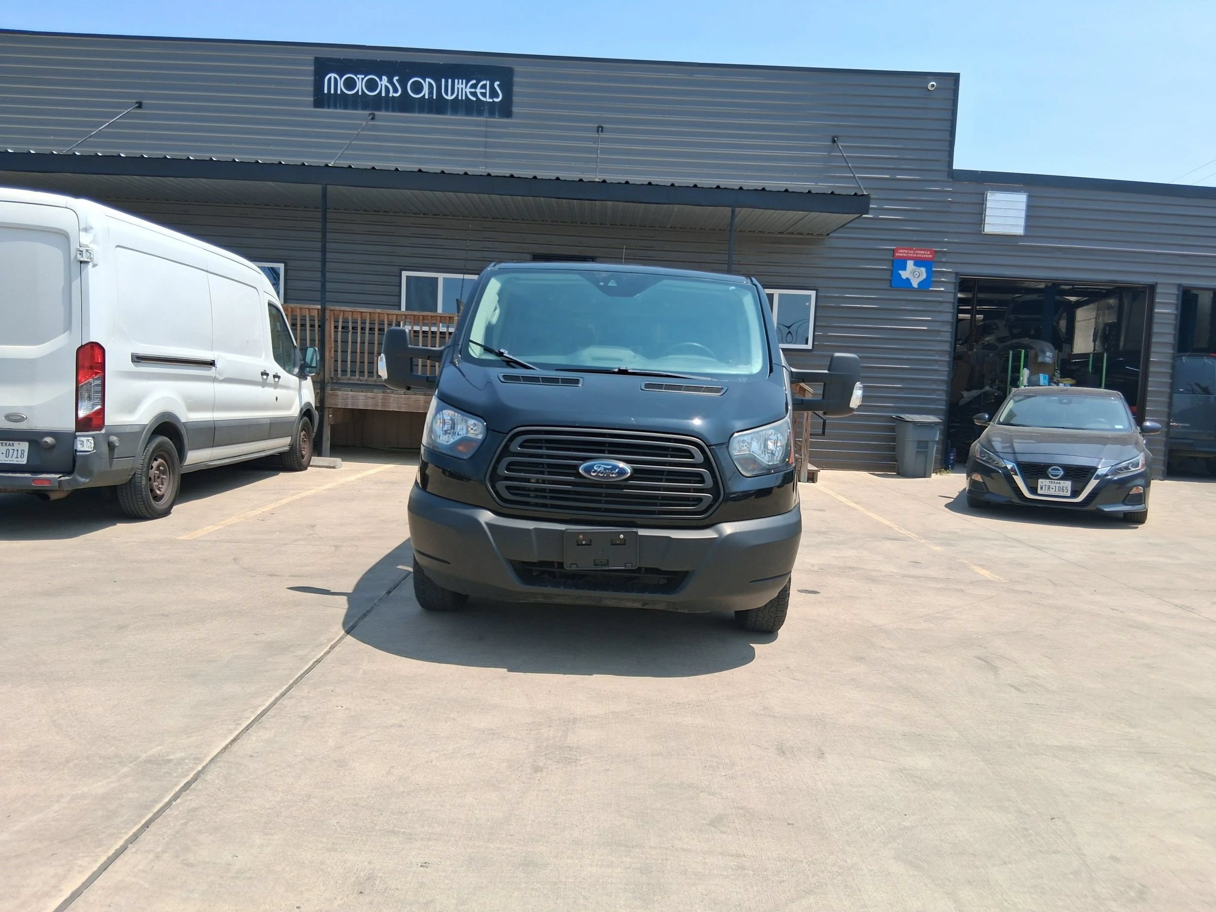 Used 2019 Ford Transit 150 XL RWD image 14