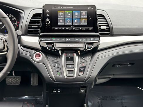 Certified 2025 Honda Odyssey Sport-L image 22