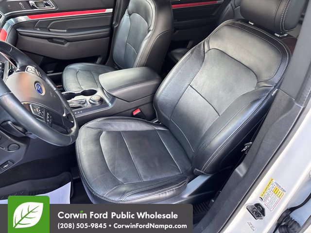 Used 2017 Ford Explorer Limited AWD/4WD image 24