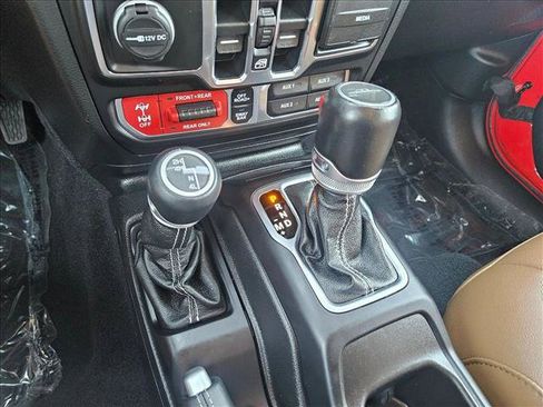 Used 2020 Jeep Gladiator Rubicon AWD/4WD image 12