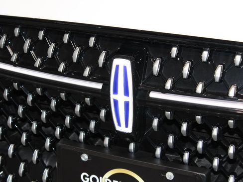 New 2026 Lincoln Nautilus Reserve image 58