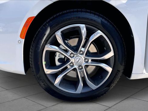 New 2026 Chrysler Pacifica Pinnacle FWD image 11