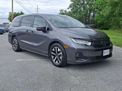 Used 2025 Honda Odyssey EX-L image 1