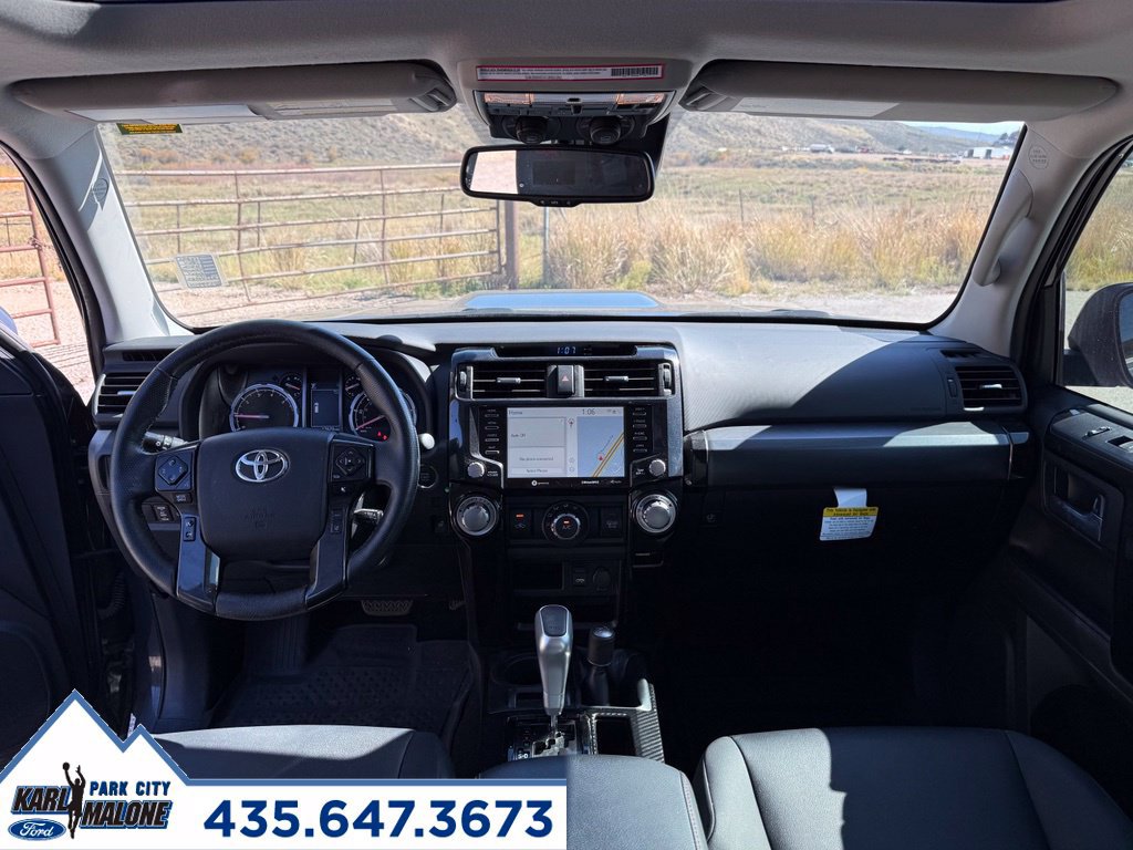 Used 2024 Toyota 4Runner TRD Off-Road Premium w/ Moonroof Package AWD/4WD image 31