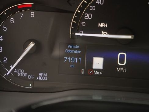 Used 2018 Cadillac XT5 Luxury w/ Driver Awareness Package FWD image 26